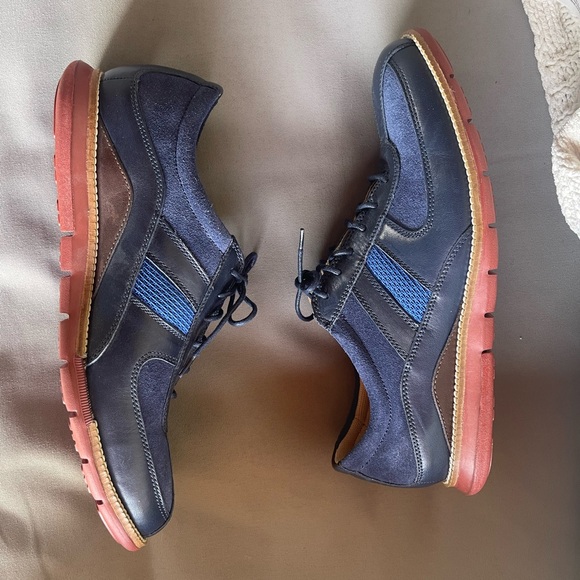 Men’s Cole Haan Blue Oxford Shoes with Lace-Up Design - Picture 8 of 8